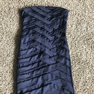 Lattice design fitted dress